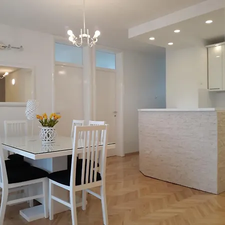 Luxury Centar Apartamento